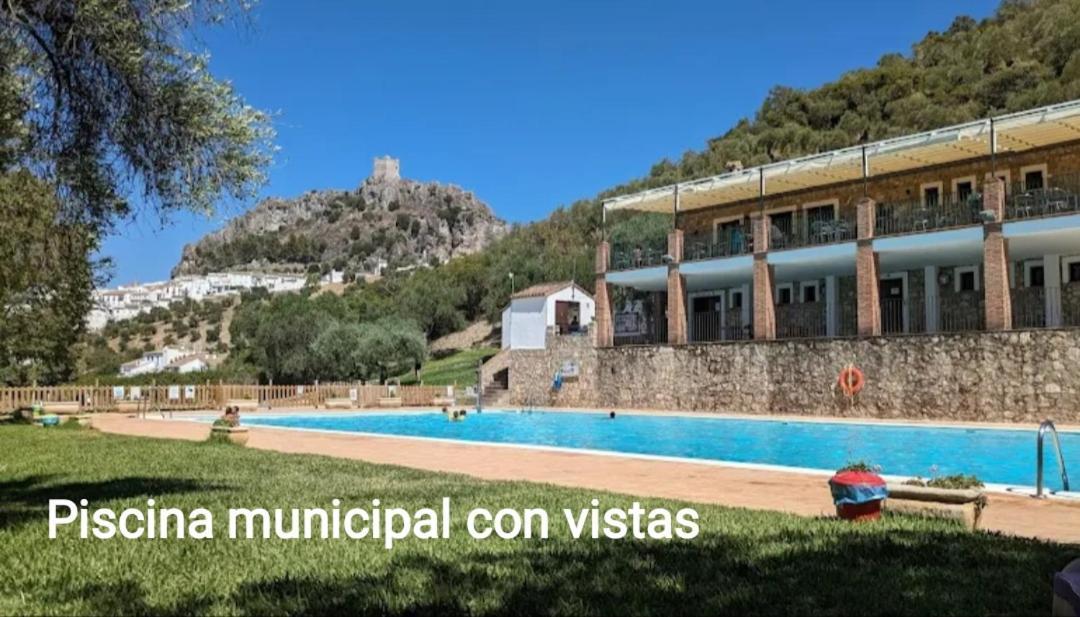Casa Rural Candelas Zahara De La Sierra Exterior foto